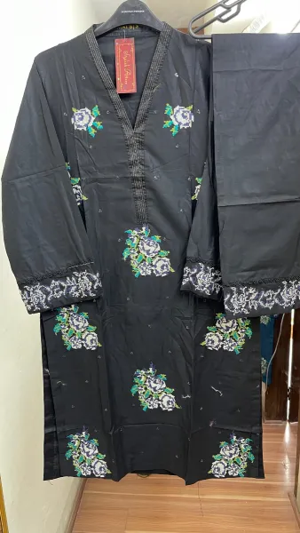 Pakistani Original Hayat Stitched Cotton Co-ords 2 Pcs _ Black 